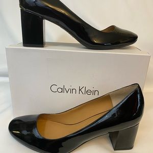 Calvin Klein Cirilla Pump Size 11. Black Patent.